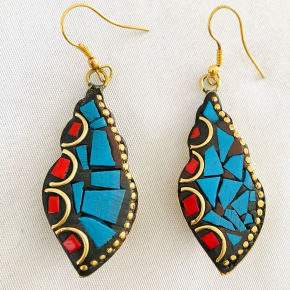 Handmade multi color Tibetan Earrings - Picture 2 of 3